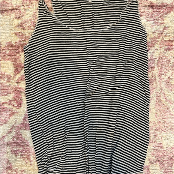 Bundle womens small tops - Picture 9 of 16